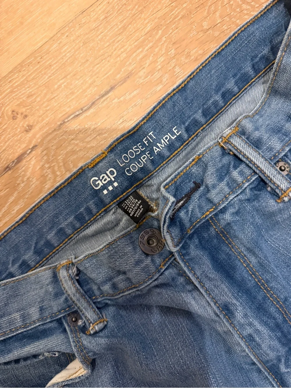 GAP Men's Light Blue Loose fit Jeans